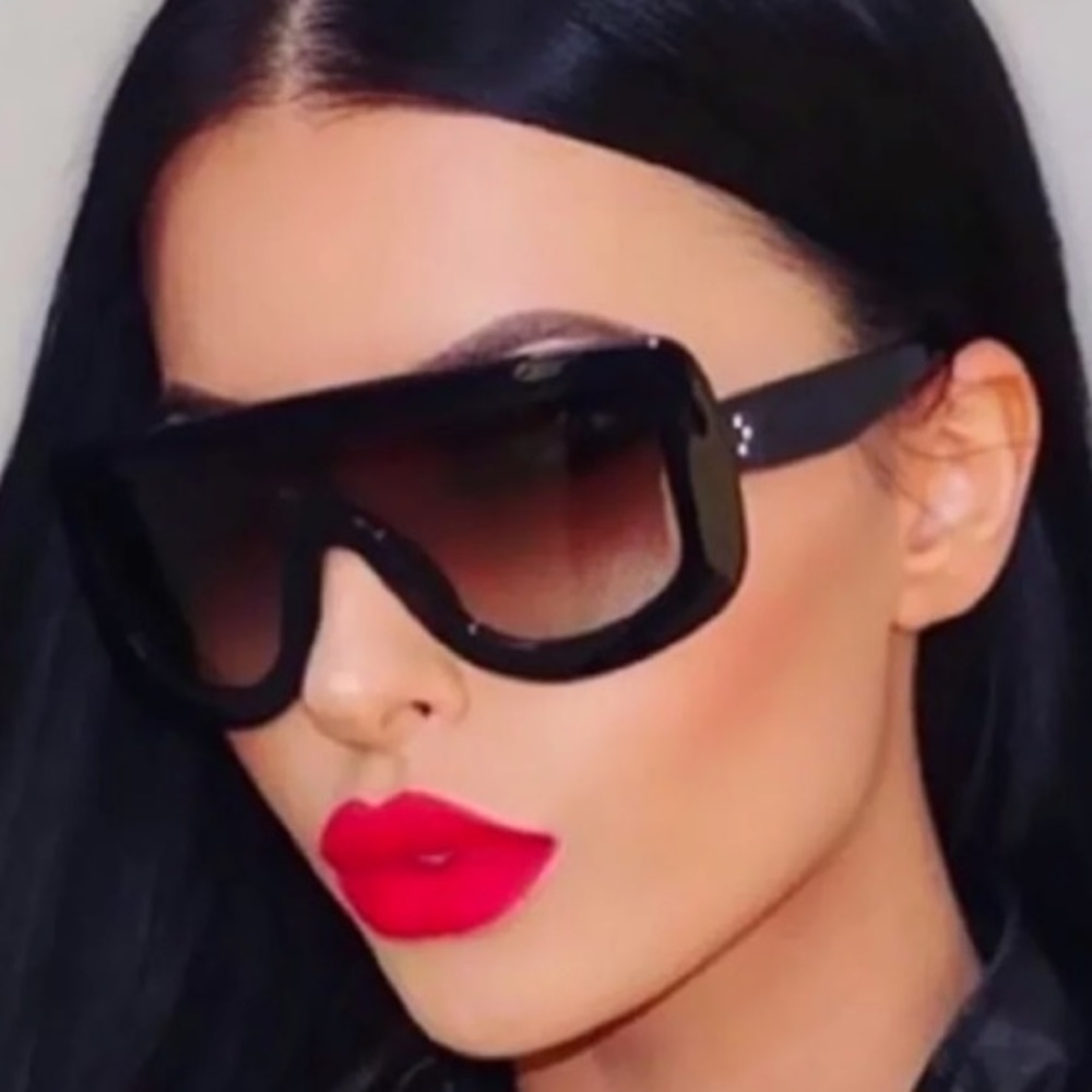 Black Oversized Sunglasses